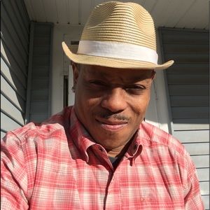 Meet your Posher, Marcus